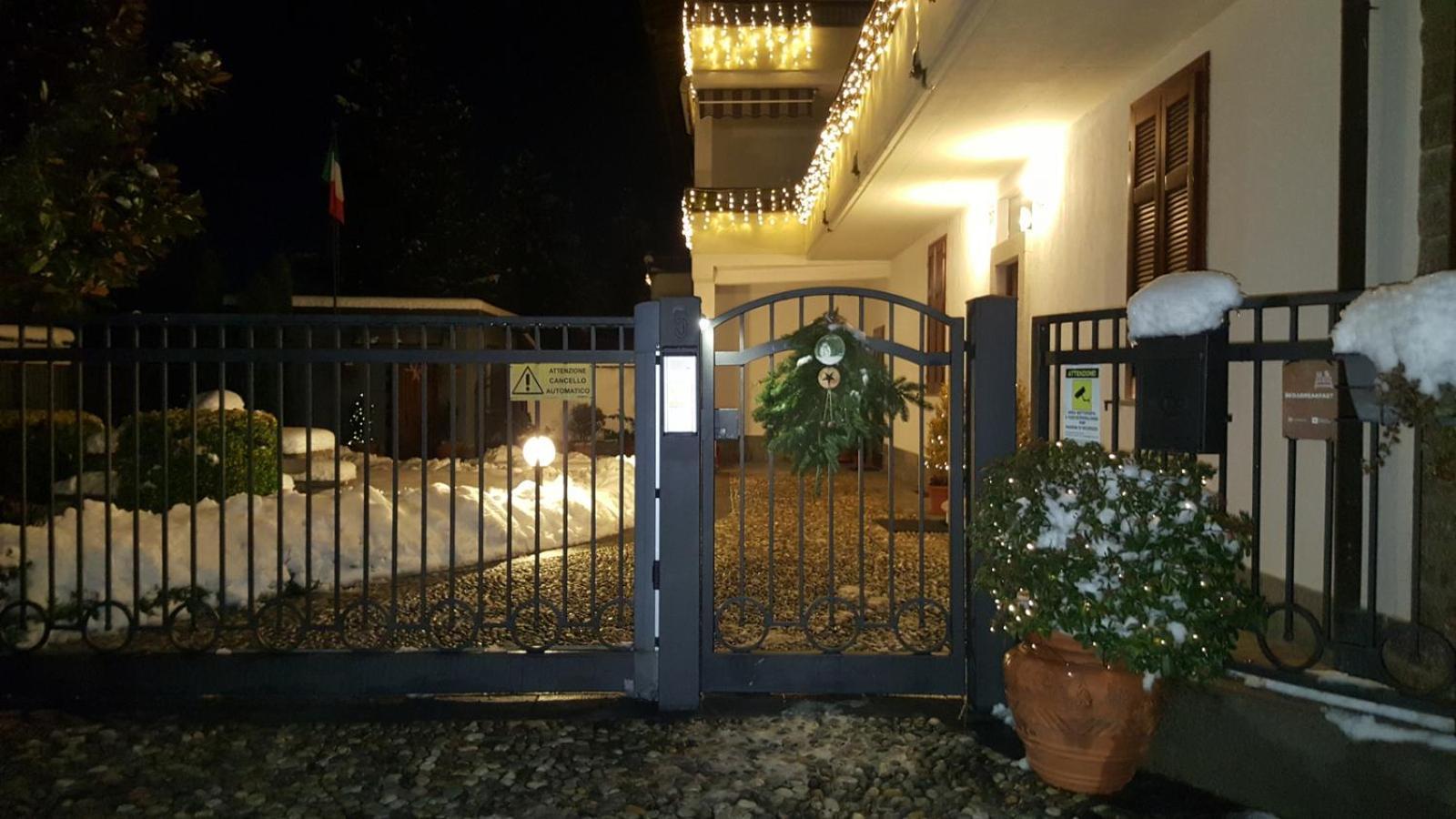 B&B Marge Oltrona di San Mamette 외부 사진