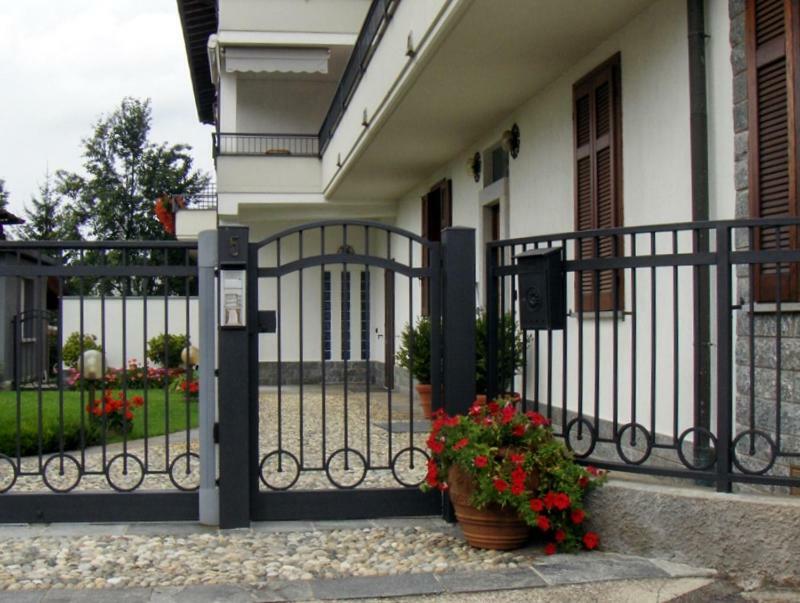 B&B Marge Oltrona di San Mamette 외부 사진