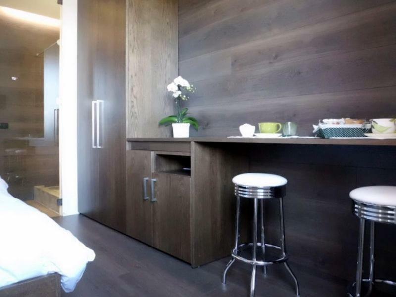 B&B Marge Oltrona di San Mamette 외부 사진